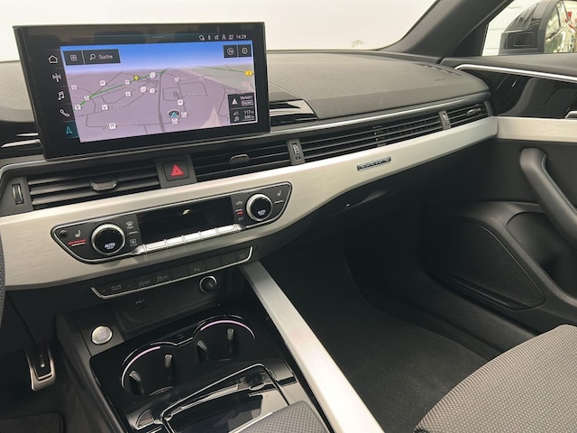 Audi A4 45 TFSI Avant Quattro S-Line S-Tronic