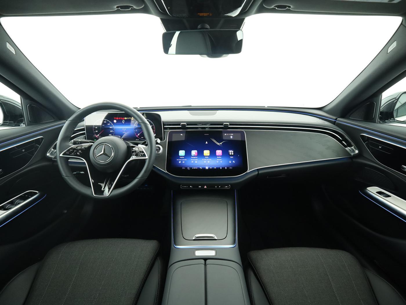 Mercedes-Benz E 200 AVANTGARDE Premium Sedan