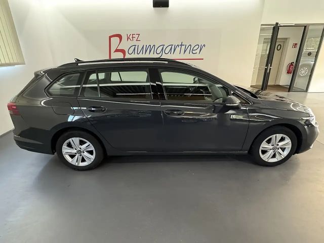 Volkswagen Golf DSG Life Variant