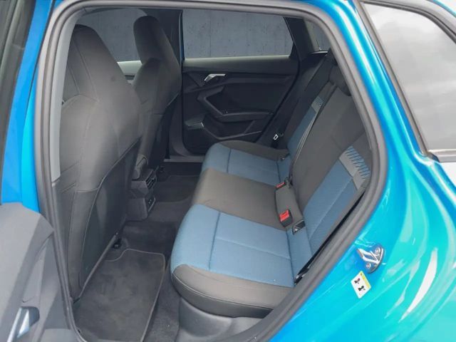 Audi A3 45 TFSI Hybride S-Line Sedan