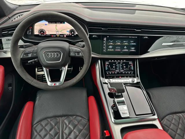 Audi Q8 55 TFSI Quattro S-Line