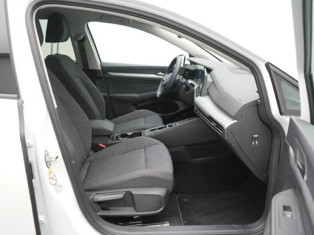 Volkswagen Golf DSG Golf VIII Life Variant