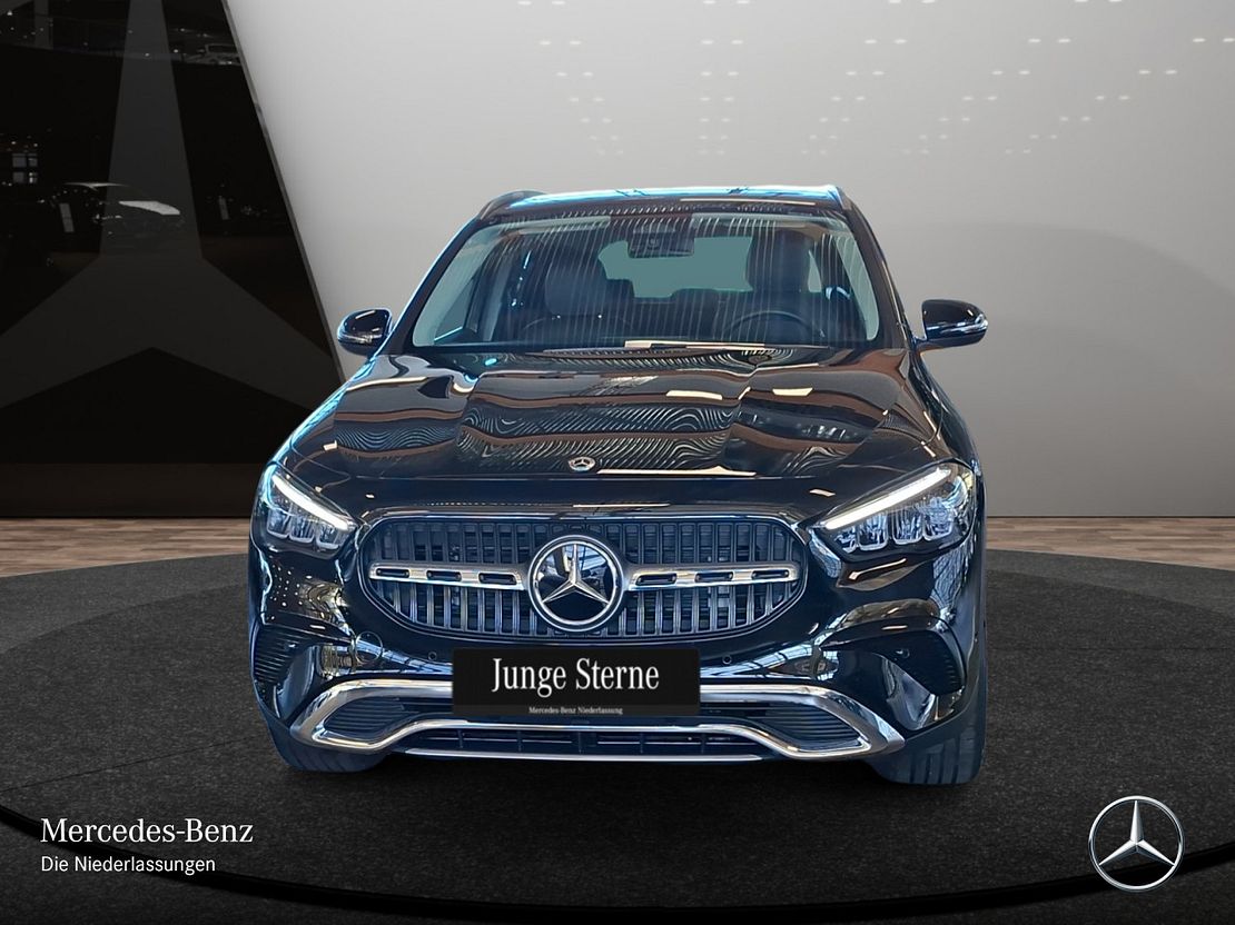 Mercedes-Benz GLA 180 Progressive