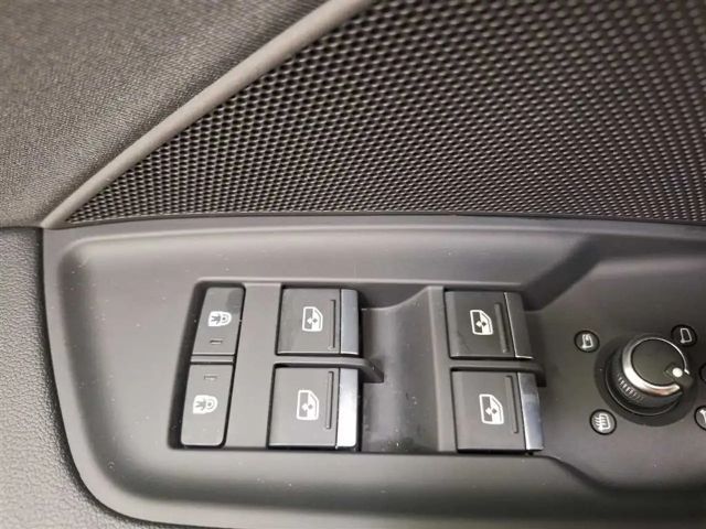 Audi A3 1.5 TFSI S-Line S-Tronic Sedan