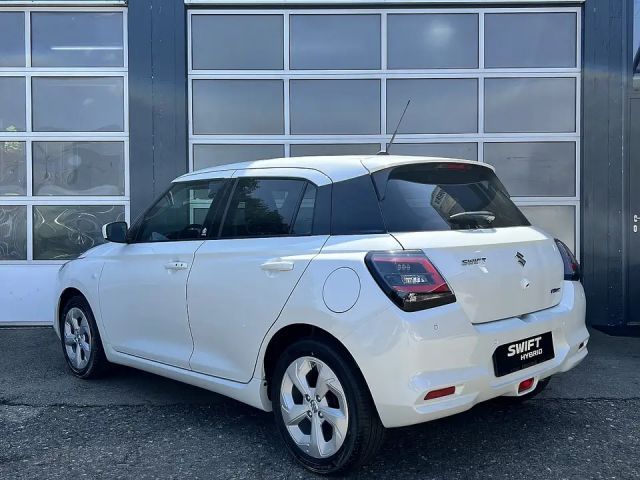 Suzuki Swift Hybrid Shine