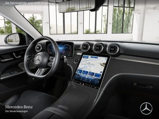 Mercedes-Benz C 200 AMG Line Sedan