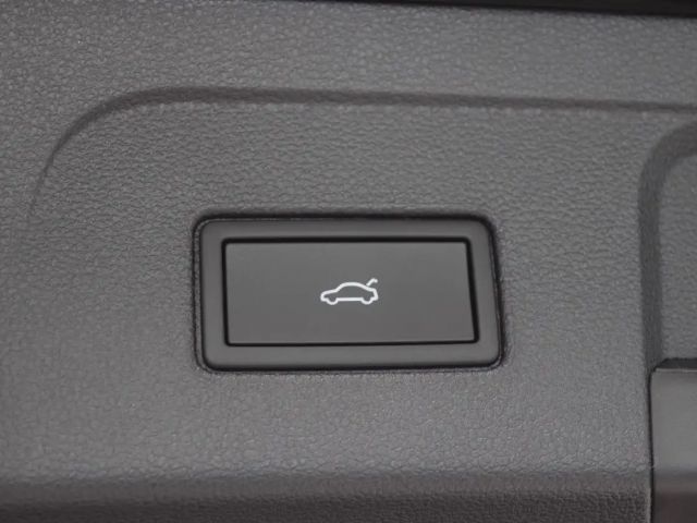 Volkswagen Touran Comfortline DSG R-Line