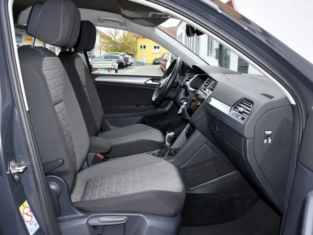 Volkswagen Tiguan Life eHybrid