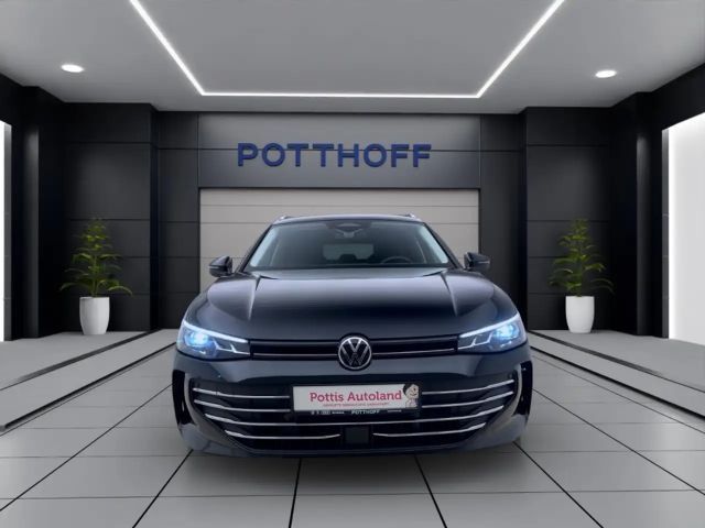 Volkswagen Passat 1.5 eTSI Business DSG Variant