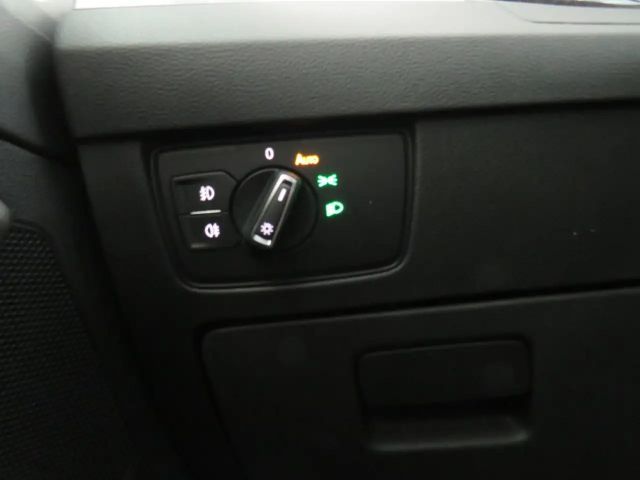 Volkswagen Passat Business Variant