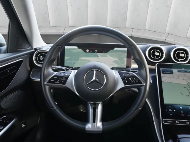 Mercedes-Benz C 180 AVANTGARDE Sedan