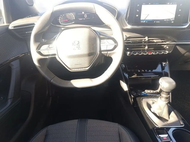 Peugeot 2008 Allure Pack PureTech