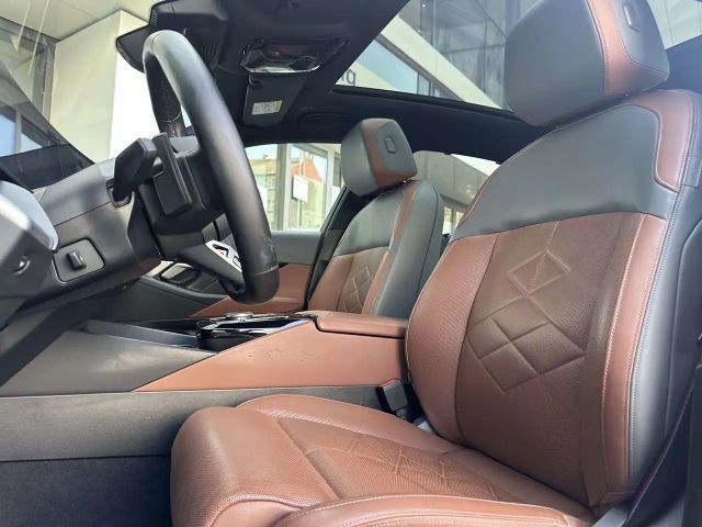 BMW 550 M-Sport Sedan xDrive