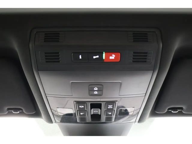 Volkswagen Touran 1.5 TSI DSG R-Line