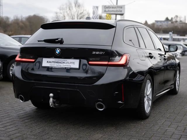 BMW 320 320i M-Sport Touring