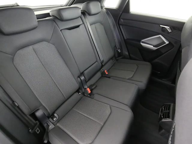 Audi Q3 2.0 TDI S-Tronic