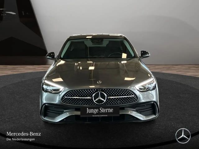 Mercedes-Benz C 180 AMG Line Sedan