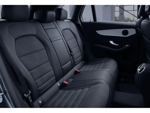 Mercedes-Benz GLC 200 4MATIC AMG Line