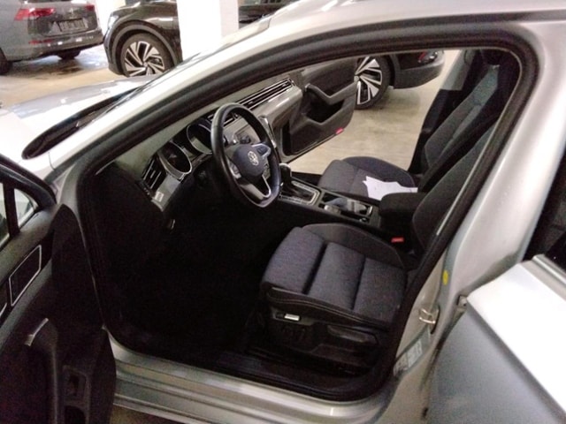 Volkswagen Passat 1.5 TSI DSG Variant