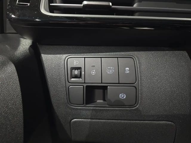 Hyundai Staria Trend