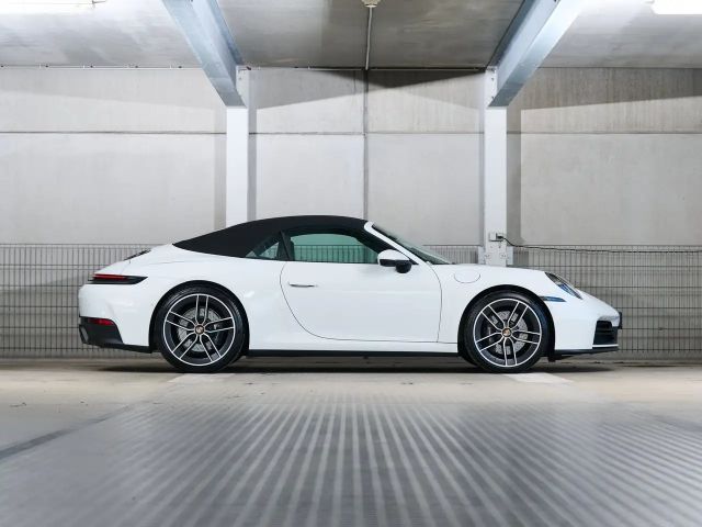 Porsche 911 Carrera Cabriolet