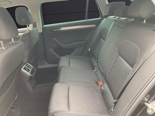 Skoda Superb Ambition Combi