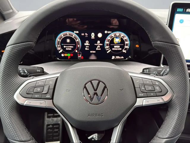 Volkswagen Golf DSG Sport