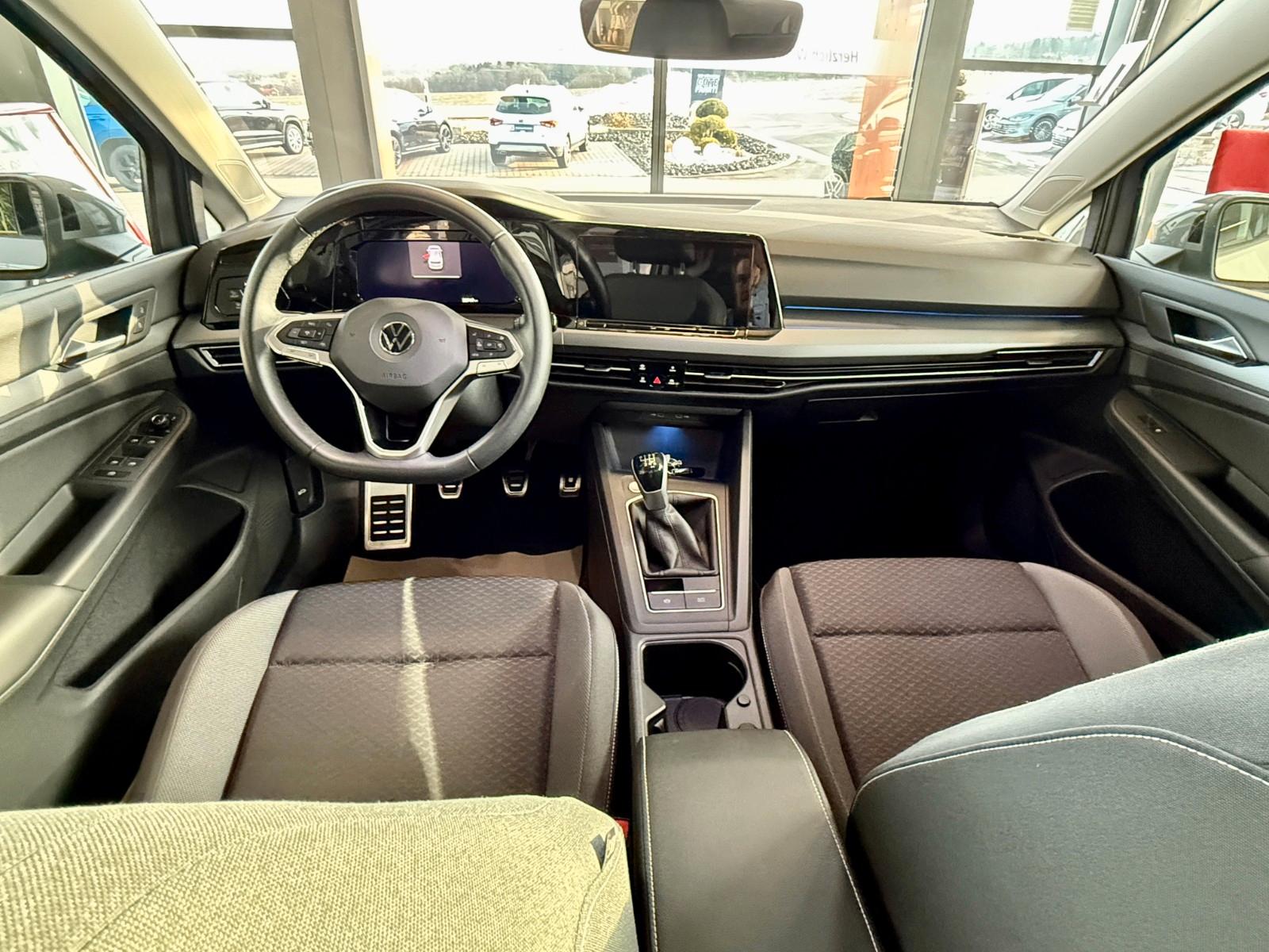 Volkswagen Golf 1.5 TSI Golf VIII Life