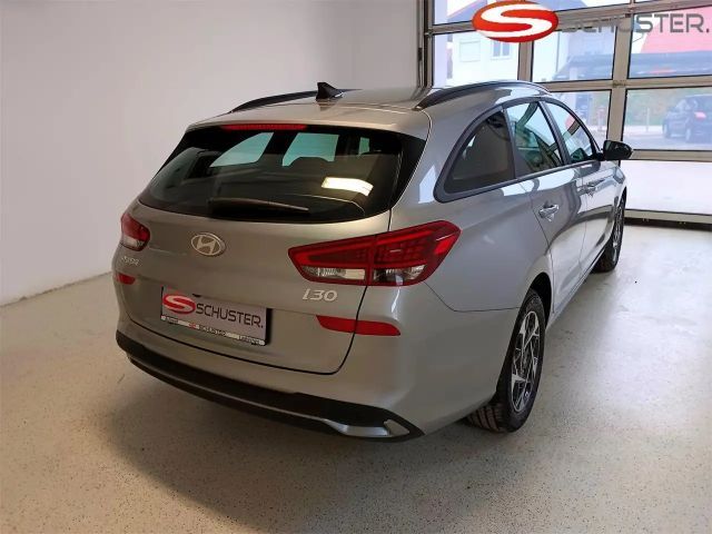 Hyundai i30 Kombi - PD GO 1.5 DPI*Facelift*Navi*LED*