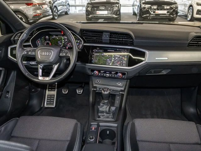 Audi Q3 35 TDI S-Line