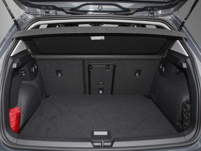 Volkswagen Golf 2.0 TDI DSG Golf VIII Style