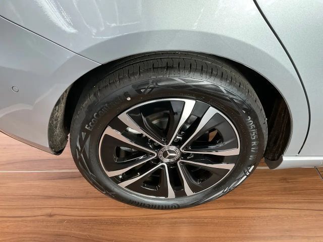 Mercedes-Benz B 200 Progressive