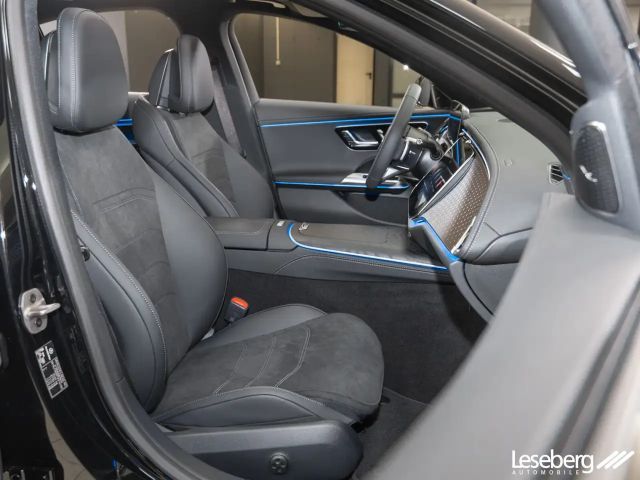 Mercedes-Benz E 220 AMG Line E 220 d Sedan