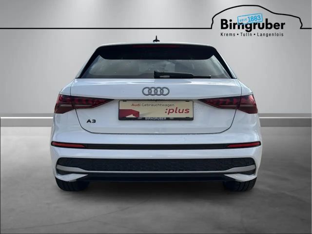 Audi A3 30 TFSI Sedan