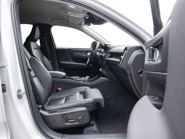 Volvo XC40 Dark Plus Recharge T5