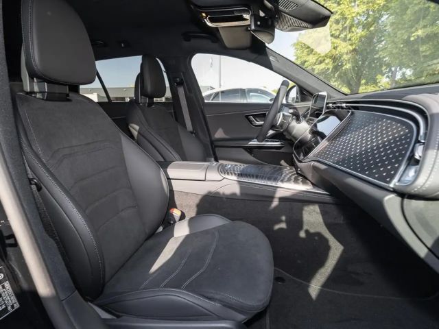 Mercedes-Benz E 200 E 200 d Estate Sedan