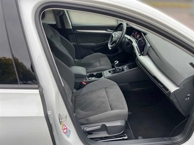 Volkswagen Golf 1.5 TSI Life