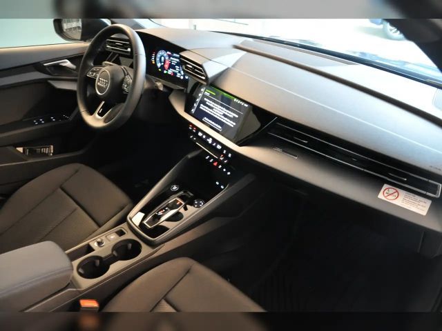Audi A3 30 TFSI Sedan