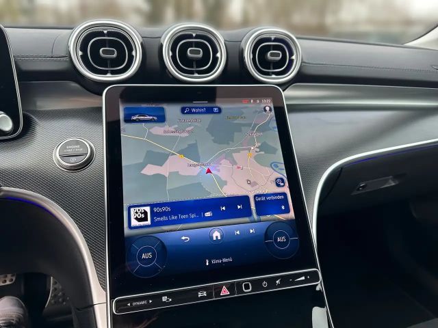 Mercedes-Benz C 200 AMG Line C 200 d Sedan