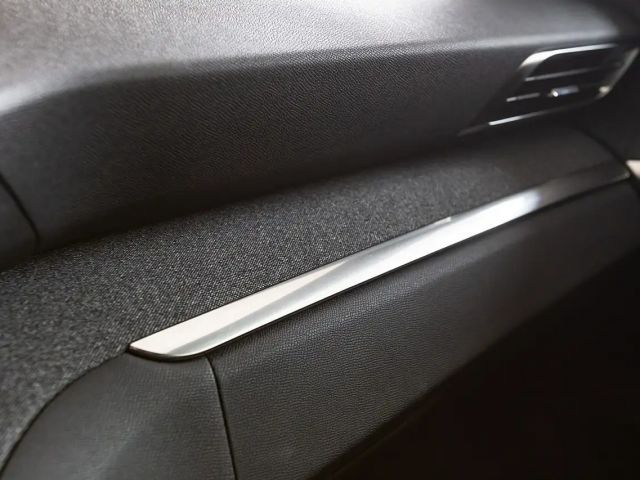 Peugeot 3008 Allure Pack EAT8 Hybrid