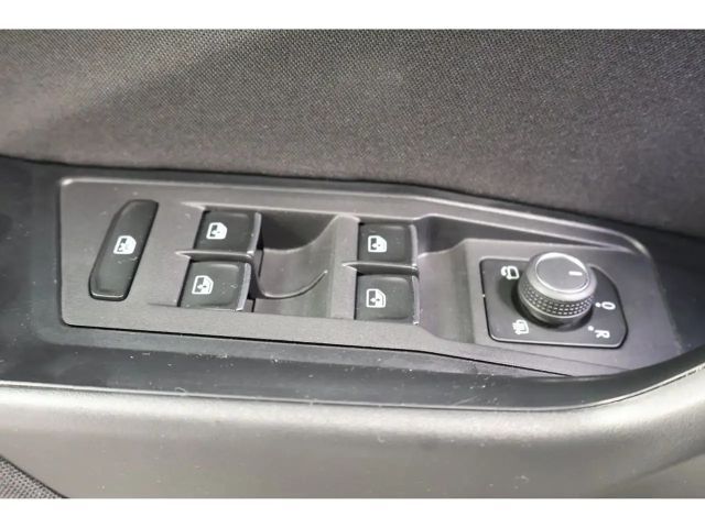 Volkswagen T-Roc 1.5 TSI DSG Sport