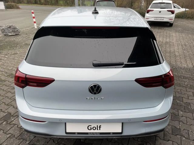 Volkswagen Golf 1.5 TSI Golf VIII