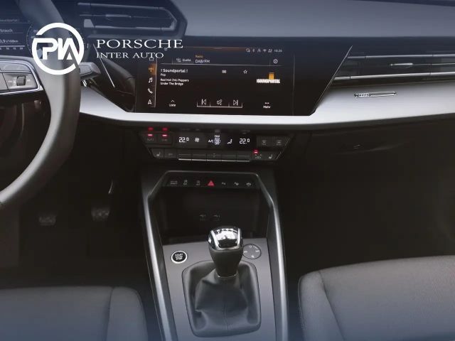 Audi A3 30 TFSI Sedan