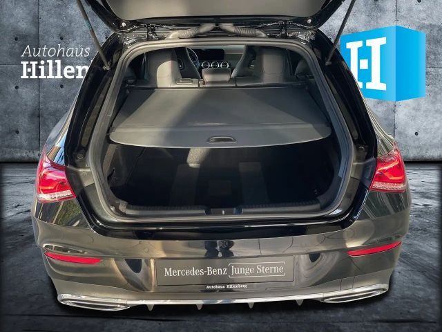 Mercedes-Benz CLA 200 AMG Line