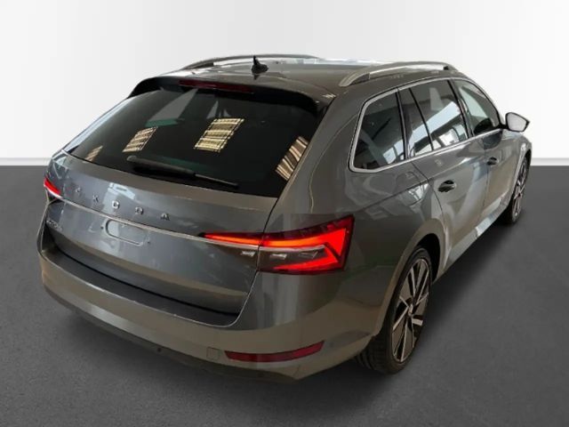 Skoda Superb 2.0 TDI Combi Style Style