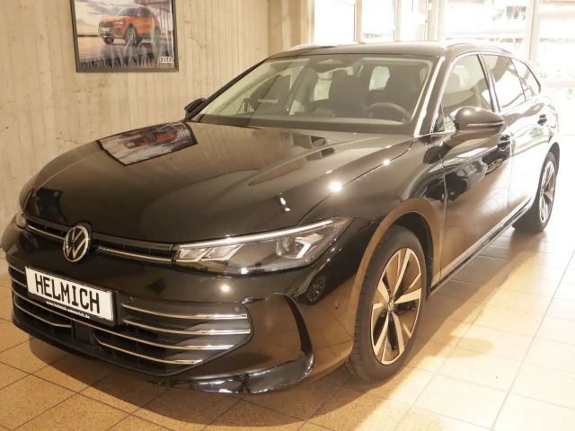 Volkswagen Passat 1.5 TSI Business DSG Variant