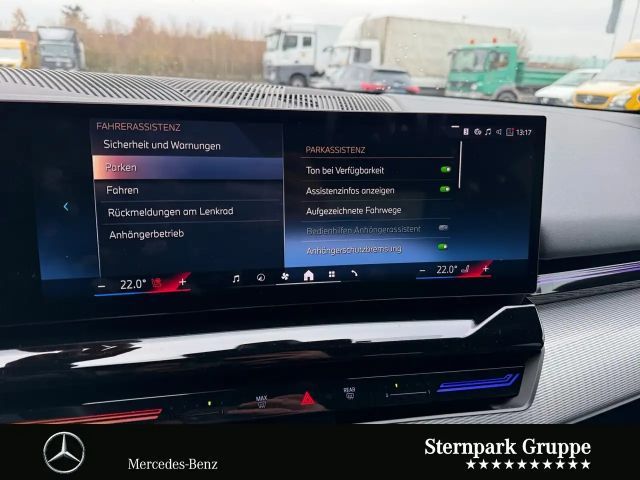 BMW 520 520d M-Sport Sedan