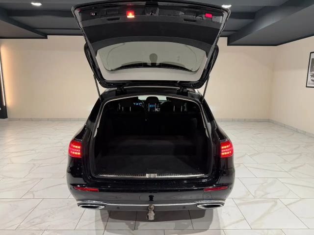 Mercedes-Benz E 300 E 300 de