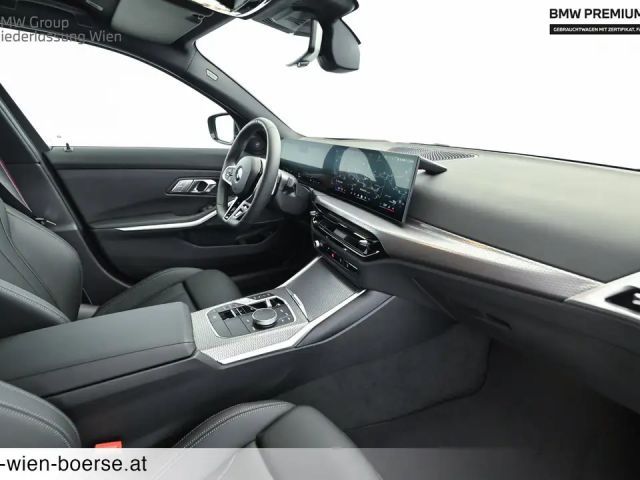 BMW 330 330i Sedan xDrive