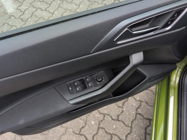 Volkswagen Taigo 1.5 TSI DSG R-Line